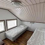 Halla By Interhome Леви